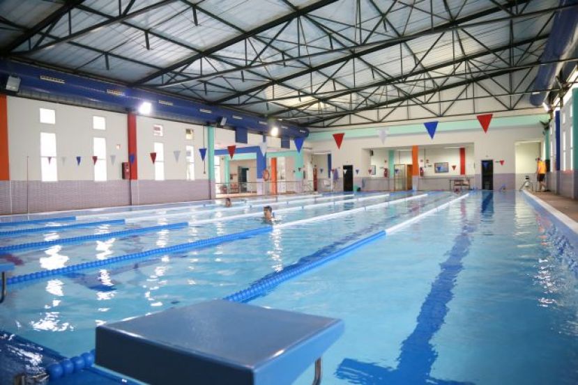 La Piscina de Valleseco vuelve a abrir este lunes