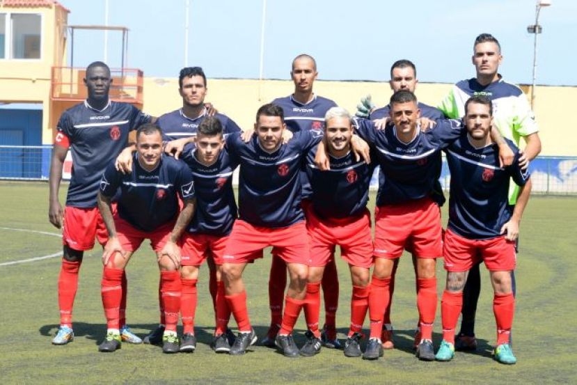 Fútbol 2ª Regional: Cristian resuelve un bonito derbi para la UD Telde en el 98 (2-1)