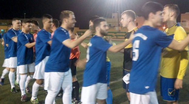 1&ordf; Regional: El San Isidro se lleva el derbi local ante un buen Barrial (1-2)