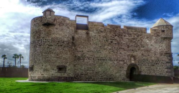 El Cabildo celebra la primera de las cuatro visitas guiadas gratis al Castillo de La Luz