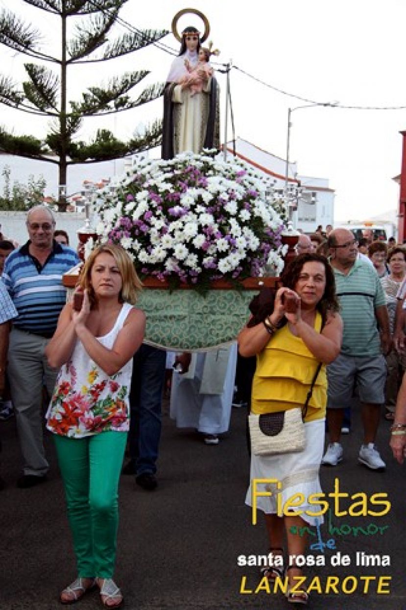 Valleseco: Este viernes,subida en procesión de Santa Rosa de Lima en Lanzarote