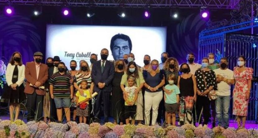 Guía: Tony Caballero nombrado Hijo Predilecto en su homenaje póstumo (Vídeo)