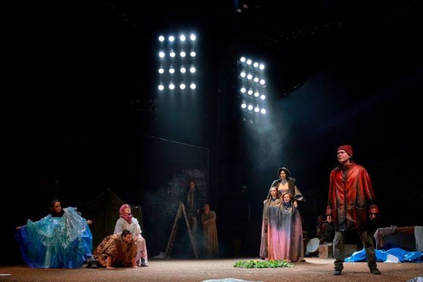 EL ESCENARIO DEL CUY&Aacute;S SE TRANSFORMA EN CAMPO DE REFUGIADOS CON &lsquo;AUTO DE LOS INOCENTES&rsquo;