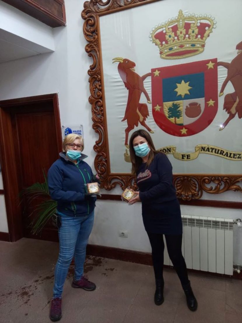 Quesos solidarios para las familias m&aacute;s necesitadas del Consorcio de Cumbres