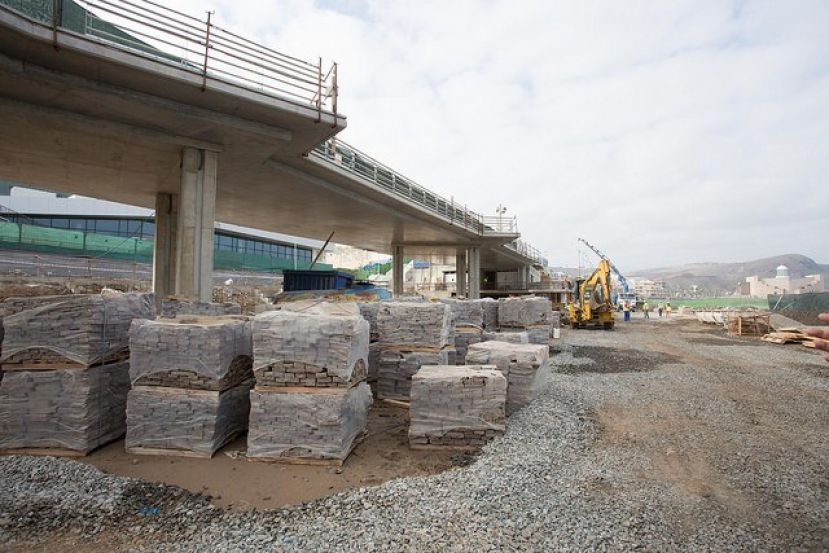 La importante obra de la pasarela de La C&iacute;cer y su entorno toca a su fin para disfrute de la capital y Gran Canaria