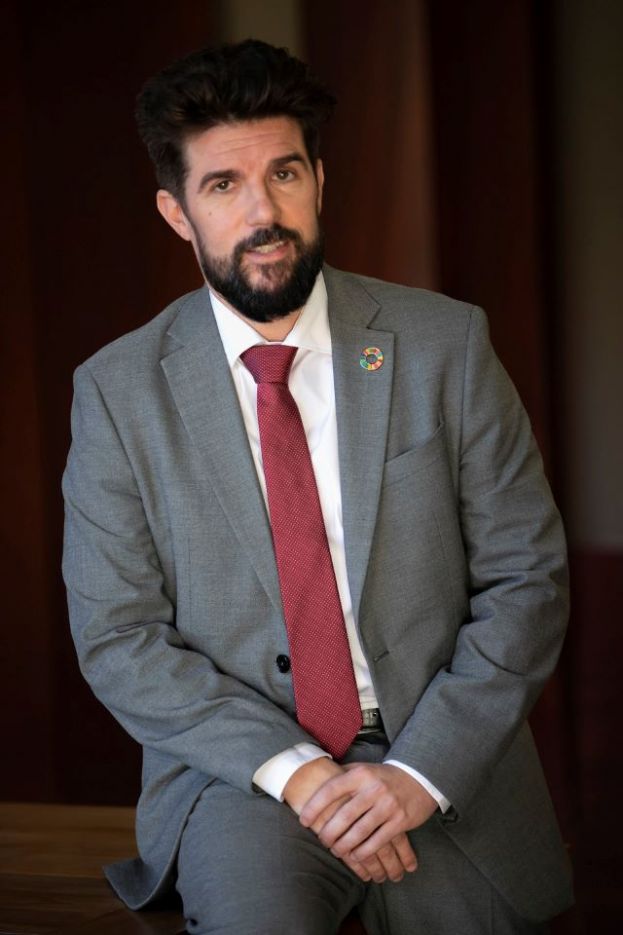 El Gobierno de Canarias convoca mesas de trabajo con los actores de las econom&iacute;as