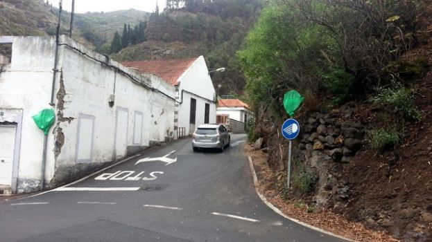 El Ayuntamiento abre al tráfico el Camino de la Fuente Agria en dirección a Teror