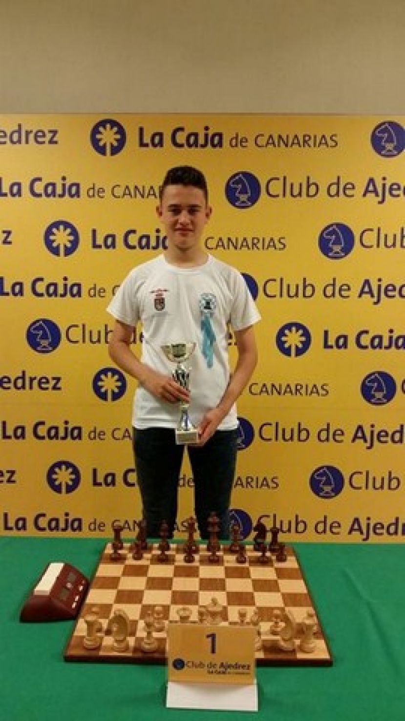 Guía: Alberto Medina nuevo campeón Insular Cadete de Ajedrez