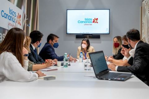 Turismo prev&eacute; recuperar este a&ntilde;o el 85% de los destinos con los que Canarias conectaba en 2019