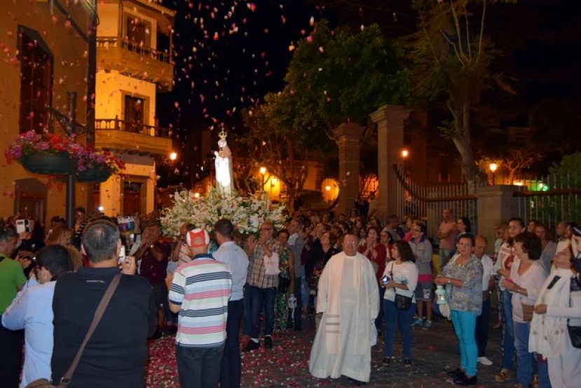 Gáldar: La Virgen de Fátima regresa a su parroquia de La Montaña