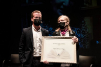 El Gobierno de Canarias rinde homenaje a María Teresa Vega por el Día de las Escritoras