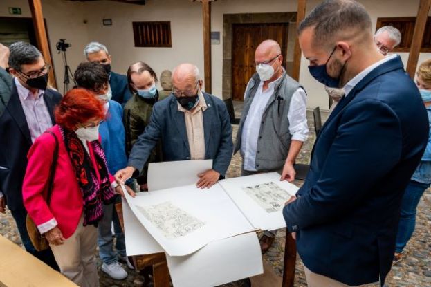 La familia de Tony Gallardo dona a G&aacute;ldar la Obra de los &ldquo;Sucesos de Sardina del Norte&rdquo;