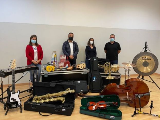 Gu&iacute;a: Las Escuelas Art&iacute;sticas compra nuevo material con una subvenci&oacute;n del Cabildo