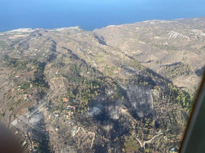 El Gobierno de Canarias declara estabilizado el incendio de Tijarafe en La Palma