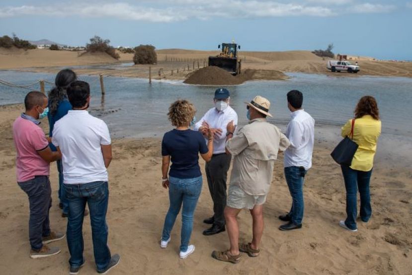La Charca de Maspalomas alcanza la entrada de 20.000 m3 de agua de mar