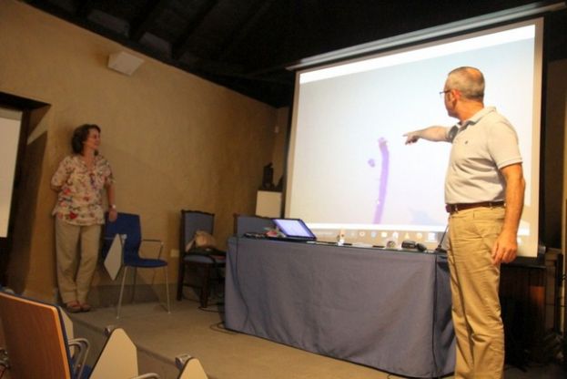 Lucrecia Cusc&oacute;, grafopsic&oacute;loga: &ldquo;Nuestra letra es un reflejo de nuestras vivencias&rdquo;