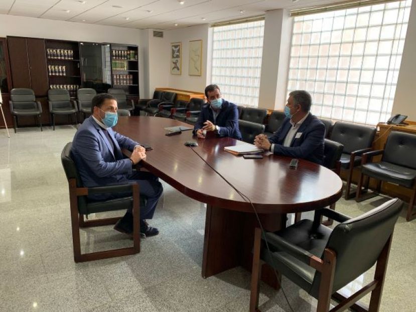 Comercio acometerá la reforma y mejora del mercadillo municipal de Jinámar