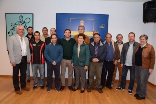 Reparto de 121.000 euros en subvenciones a una decena de clubes y federaciones