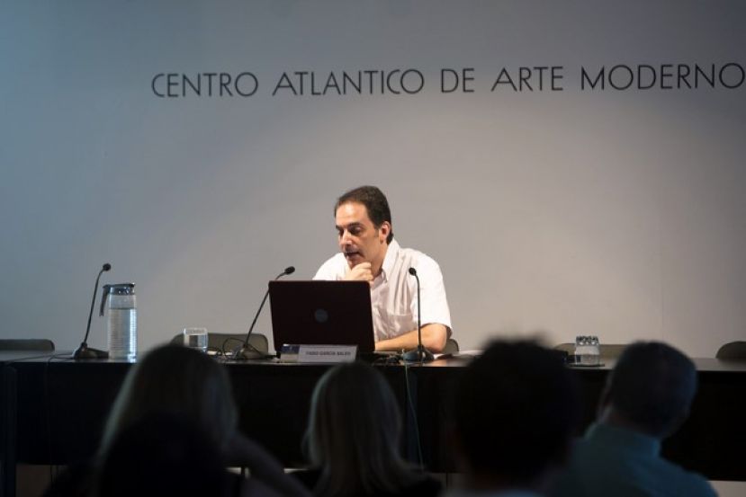 Conferencia de Fabio García Saleh sobre la cultura tailandesa