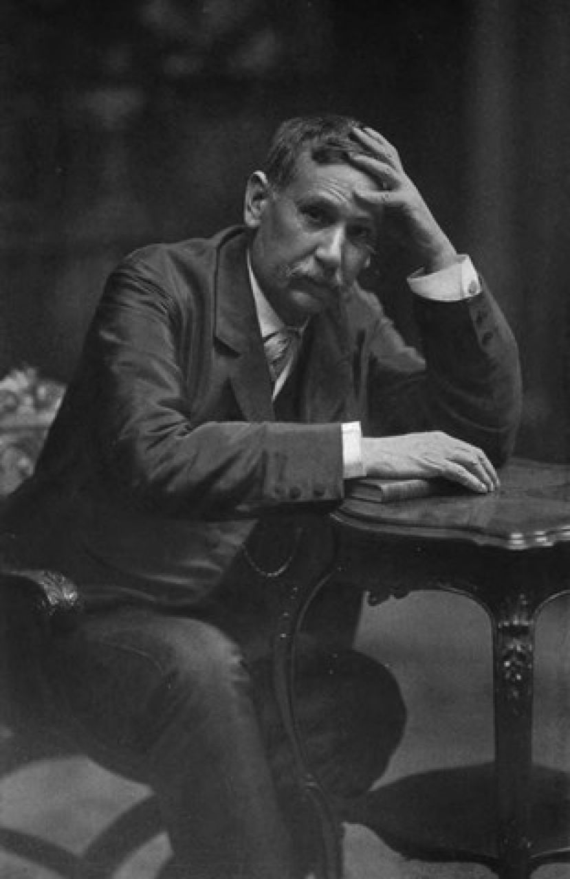 UNA MESA REDONDA EXPLORA EL PAPEL DE LAS MUJERES EN EL CONTEXTO DE LA RICA FABULACI&Oacute;N LITERARIA ARTICULADA POR GALD&Oacute;S