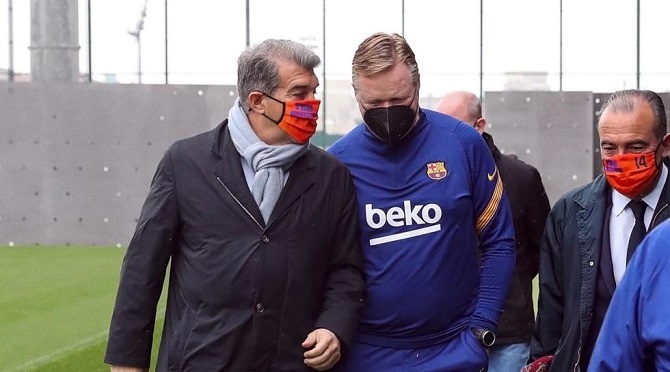 Laporta dice ahora que Koeman seguirá pase lo que pase ante el Atlético