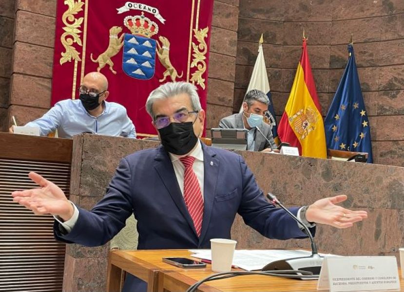 Rodr&iacute;guez: La mayor&iacute;a de la sociedad canaria est&aacute; siendo ejemplar frente a la pandemia
