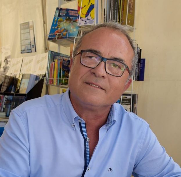 EL ESCRITOR ANTONIO PUENTE Y LOS M&Uacute;SICOS CARLOS ORAMAS Y JONATAN RODR&Iacute;GUEZ PRESENTAN EN EL CAAM CREACIONES INSPIRADAS EN OBRAS DE JORGE ORAMAS