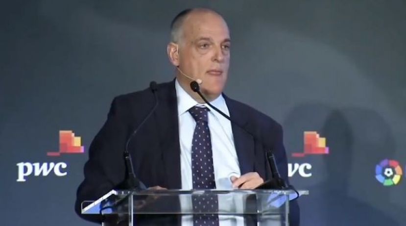 Tebas: &quot;La Superliga es perfecta para arruinarse y cargarse a los aficionados&quot;