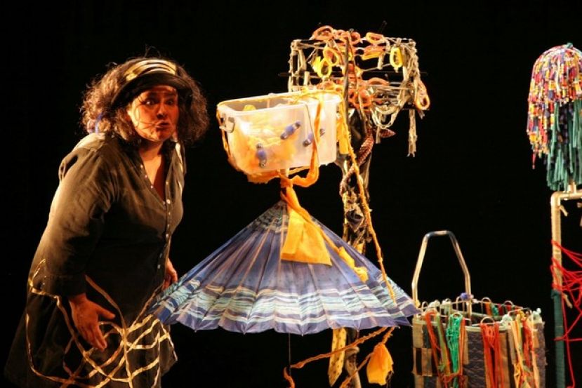 Carolina Rueda imparte un taller sobre el arte oral de contar historias