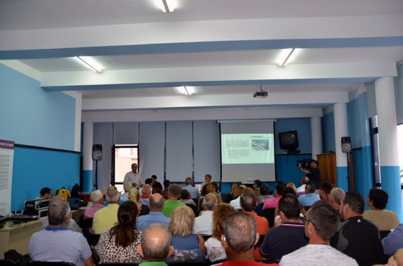 La Gomera: Ayudas para los comerciantes y empresarios de Playa de Santiago