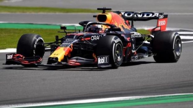 Verstappen saldrá 1° en el GP de Bélgica; Sainz en el 12° y Alonso 14°