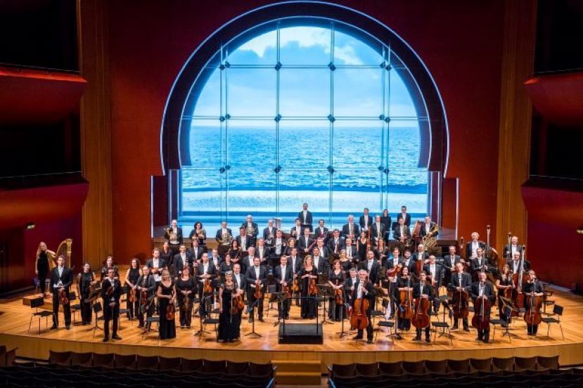 La Orquesta Filarm&oacute;nica de Gran Canaria en concierto popular en Vecindario