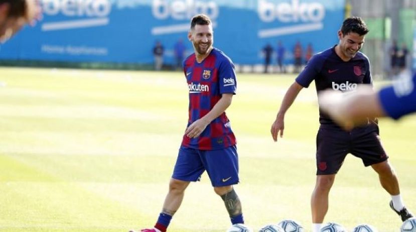 Messi podría entrenar con el Barça sin haber renovado