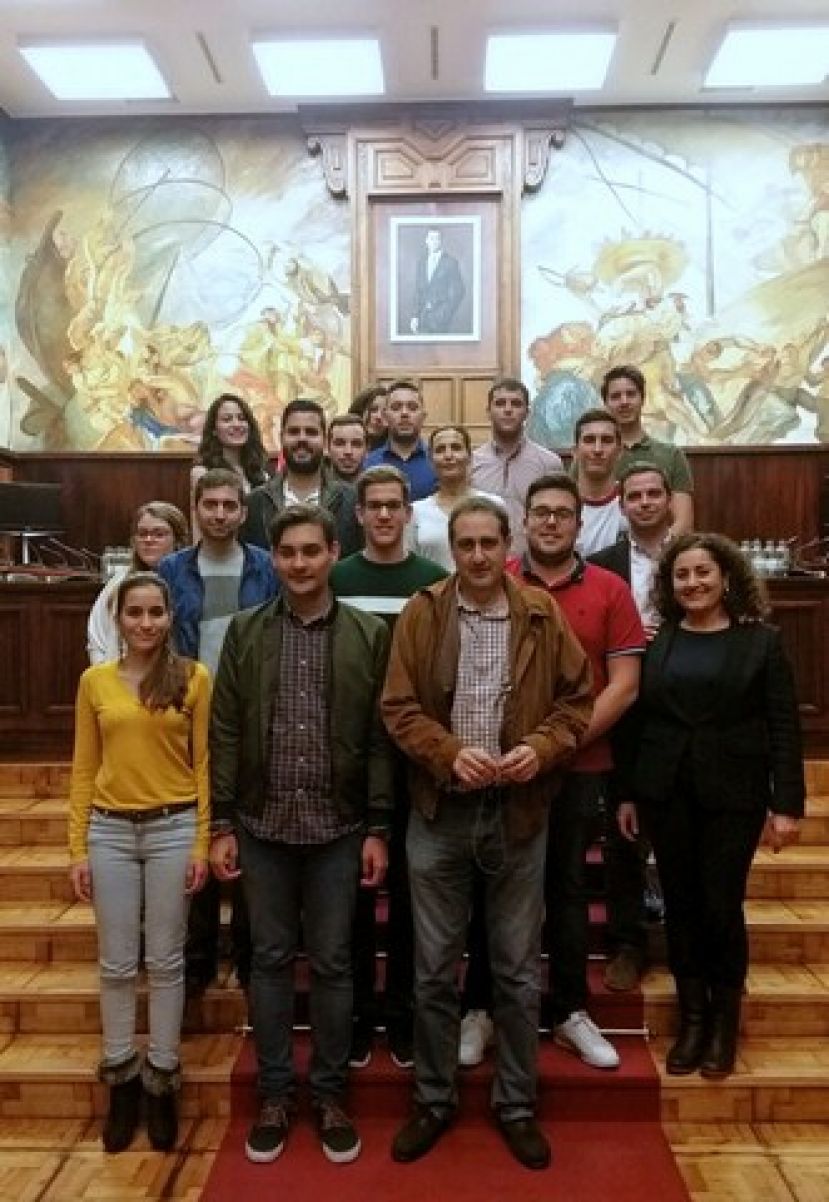 Los j&oacute;venes de NNGG visitan el Cabildo de Gran Canaria