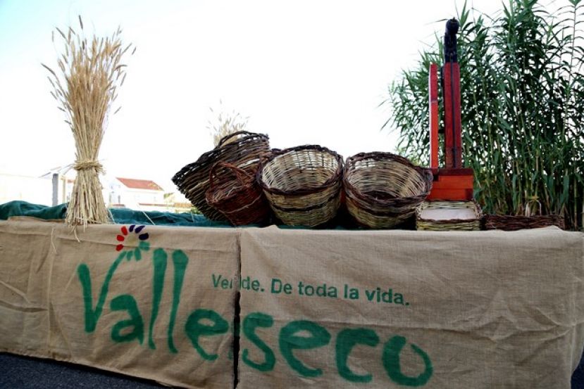 &lsquo;De la tierra a la mesa&rsquo;,  la carreta de Valleseco en la Romer&iacute;a del Pino