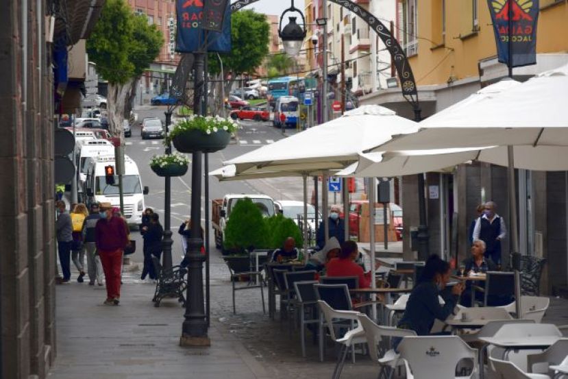 El Ayuntamiento de G&aacute;ldar tramita 32 licencias de terrazas durante el nivel 3