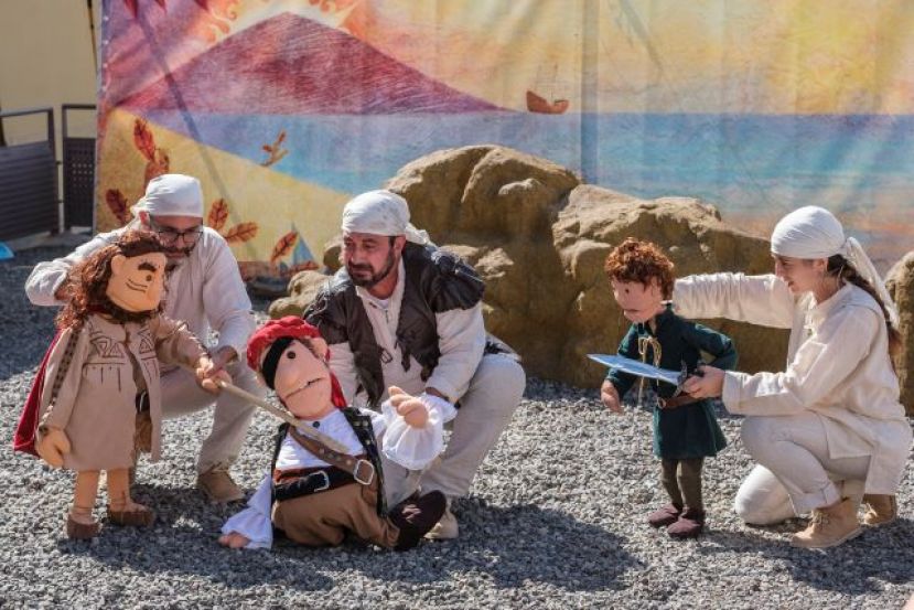 &lsquo;Arminda y el ataque del corsario&rsquo; regresa a la Cueva Pintada