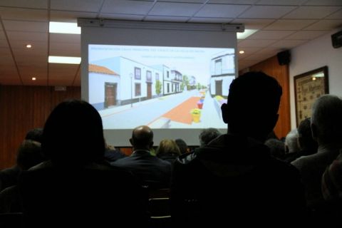Moya: Acuerdo con los vecinos el inicio de las obras de la vía principal del casco