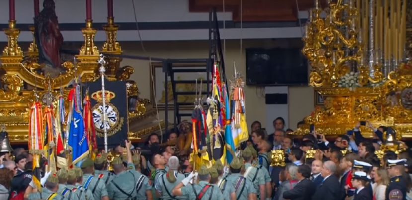 Jueves Santo en Málaga. La Legión con su Patrón El Cristo de La Buena Muerte