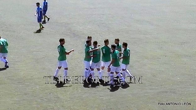 Preferente: Fernando Rodr&iacute;guez con su hat trick saca a la UD Teror del descenso