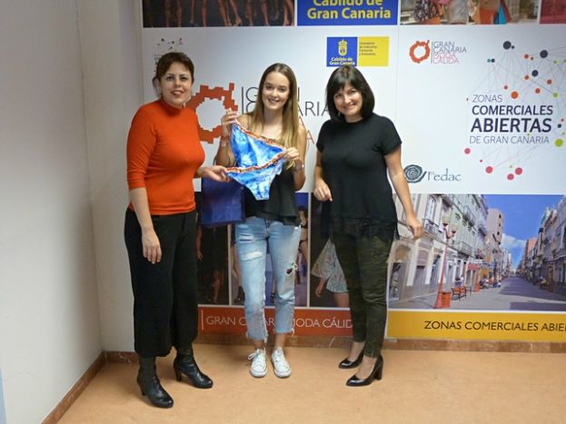 Los visitantes de &lsquo;Moda y Amigos&rsquo; obtienen premio