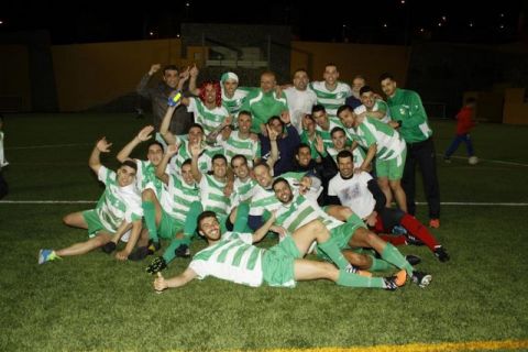 Resultados de los partidos jugados en la noche del viernes 10-04-15