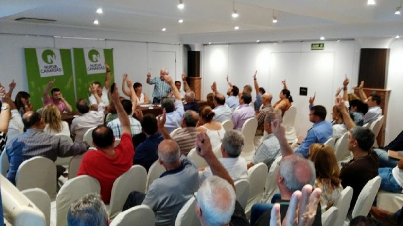 NC inicia los contactos con el PSOE para una alianza de cara a las generales