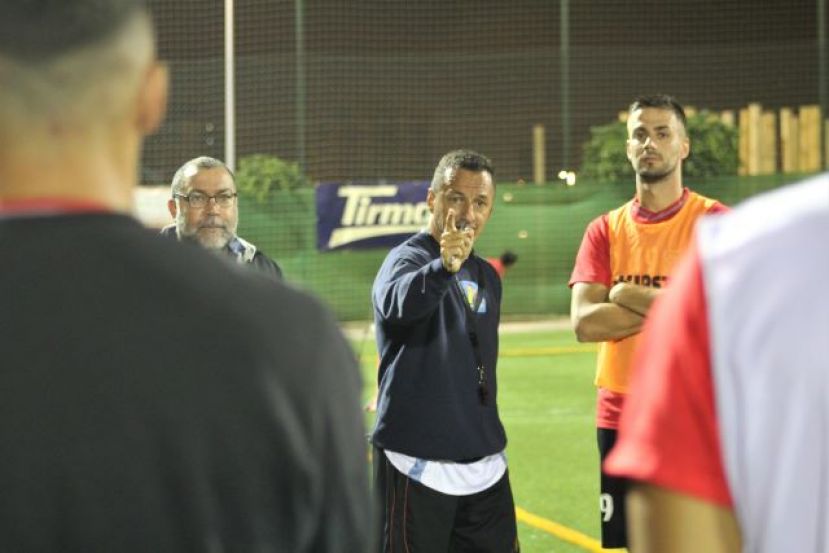 F&uacute;tbol: M&oacute;stoles, punto de partida para el Viera en la Copa Federaci&oacute;n