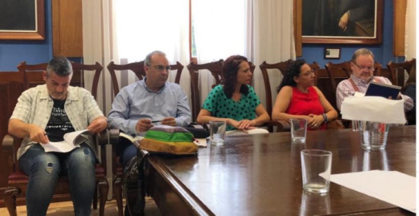 Moci&oacute;n de CC de Gu&iacute;a sobre el uso de los remanentes y super&aacute;vit de ayuntamientos