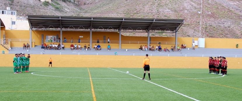 Fútbol 2ª Regional: 1ª victoria del Montaña Alta a costa del U. Viera B (3-1) (Fotos)