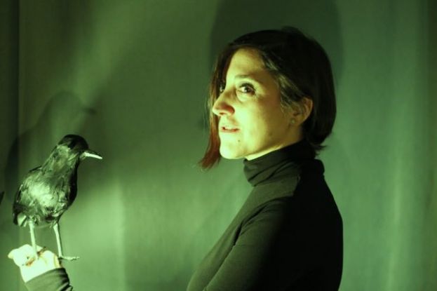 MAR&Iacute;A CA&Ntilde;AS PROPONE C&Oacute;MO HACKEAR Y DESMITIFICAR T&Oacute;PICOS Y PREJUICIOS GENERANDO RELATOS A CONTRACORRIENTE