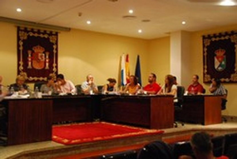 Mogán aprueba la modificación del Reglamento Municipal de Transportes