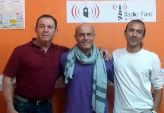 Se emitió este jueves, 28-05-15, el programa Poesia Viva de La Atlántida
