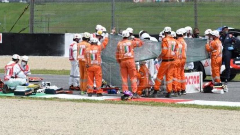 Fallece el piloto suizo Dupasquier tras su ca&iacute;da en el GP de Italia